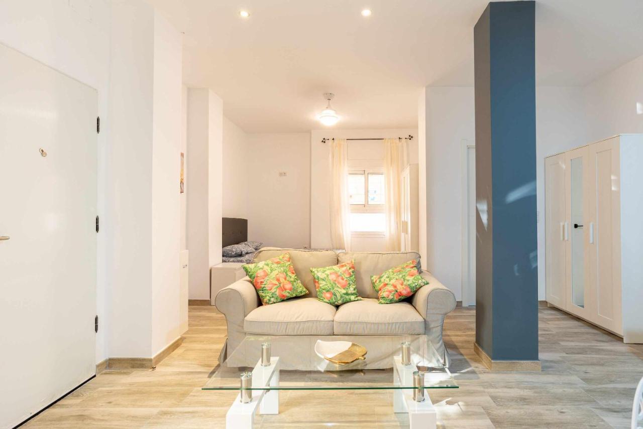 Vialia Suites Cinema Málaga Eksteriør billede